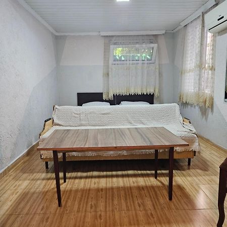 Guest House 2 Floor Batumi Exterior foto