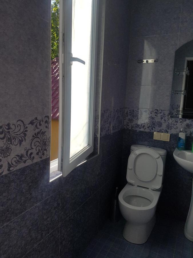 Guest House 2 Floor Batumi Exterior foto