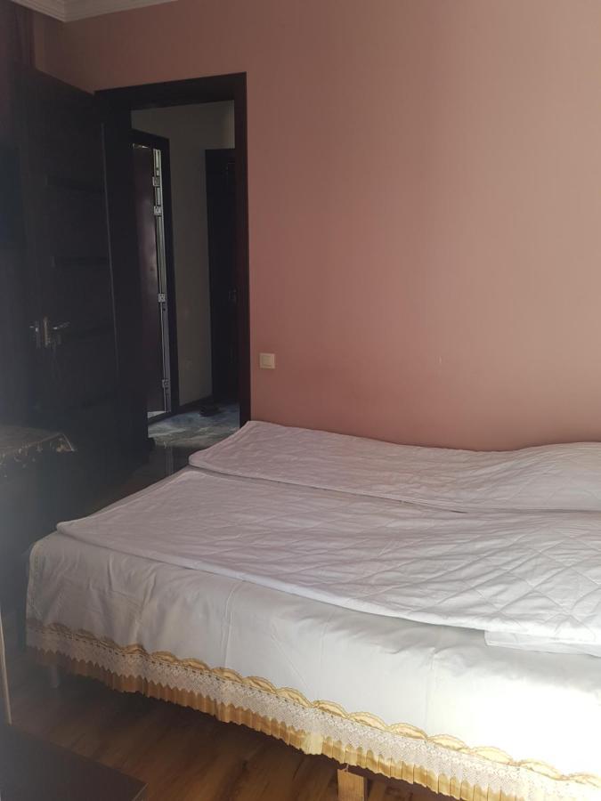 Guest House 2 Floor Batumi Exterior foto