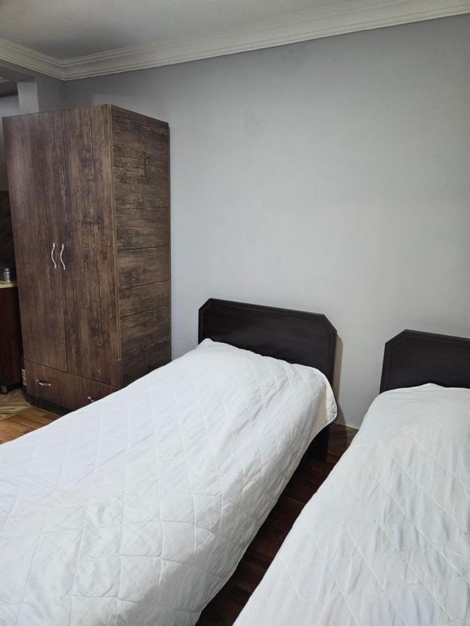 Guest House 2 Floor Batumi Exterior foto