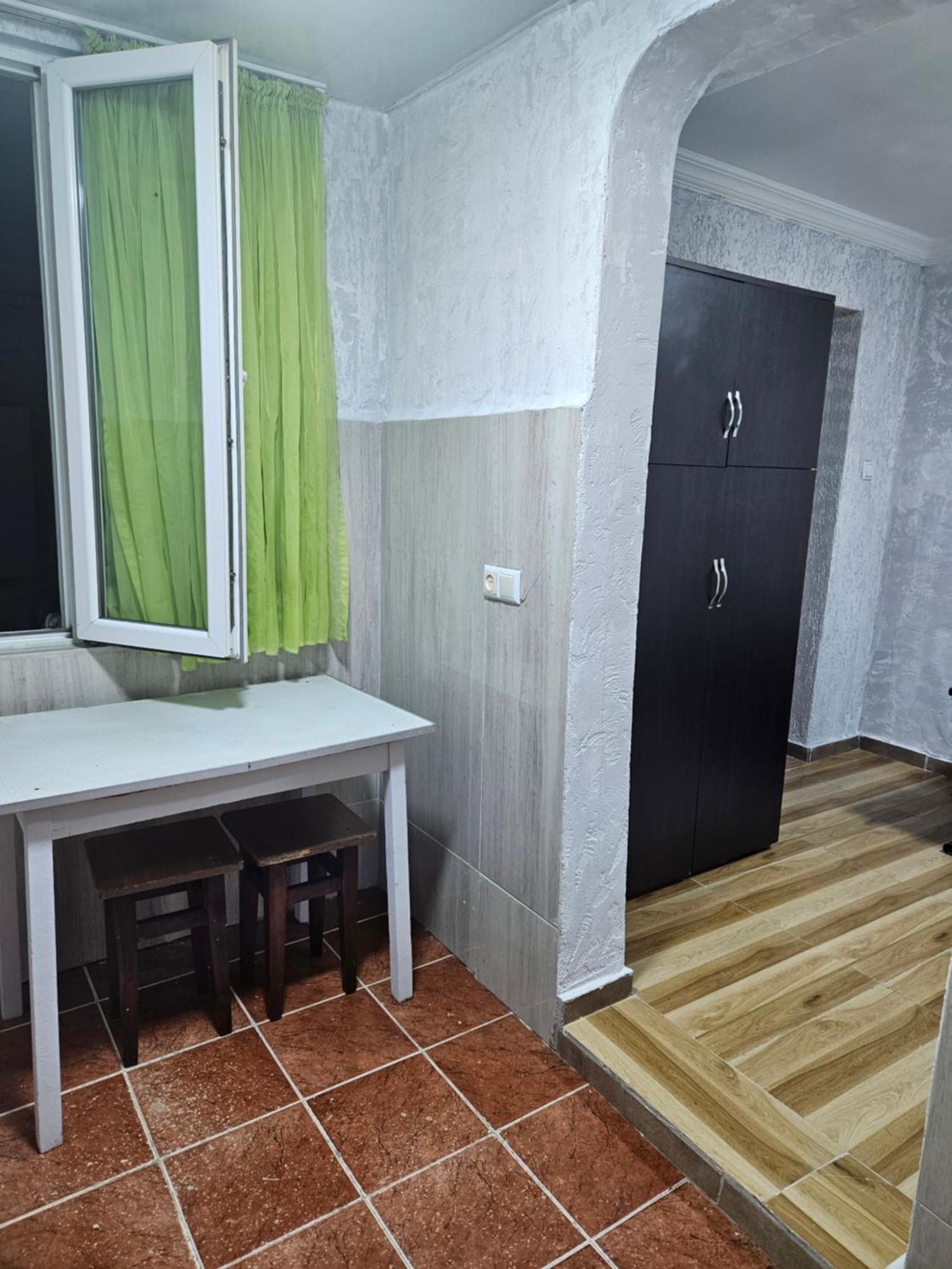 Guest House 2 Floor Batumi Exterior foto